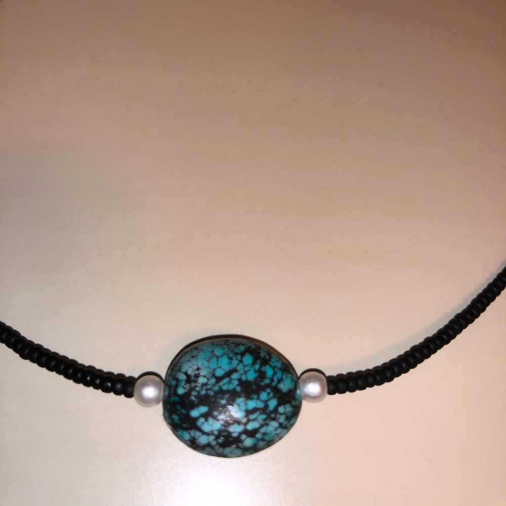 Cute choker necklace